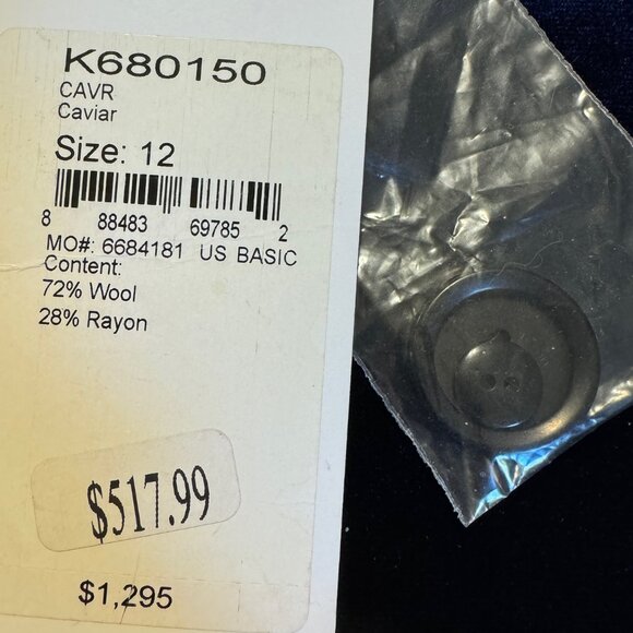 ST. JOHN BY Marie Gray Vintage Replacement Buttons 4 Pc. Bundle New With Tags - Picture 7 of 9